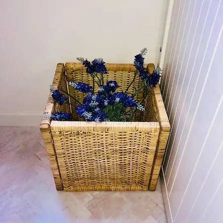 The L Place By Right Place